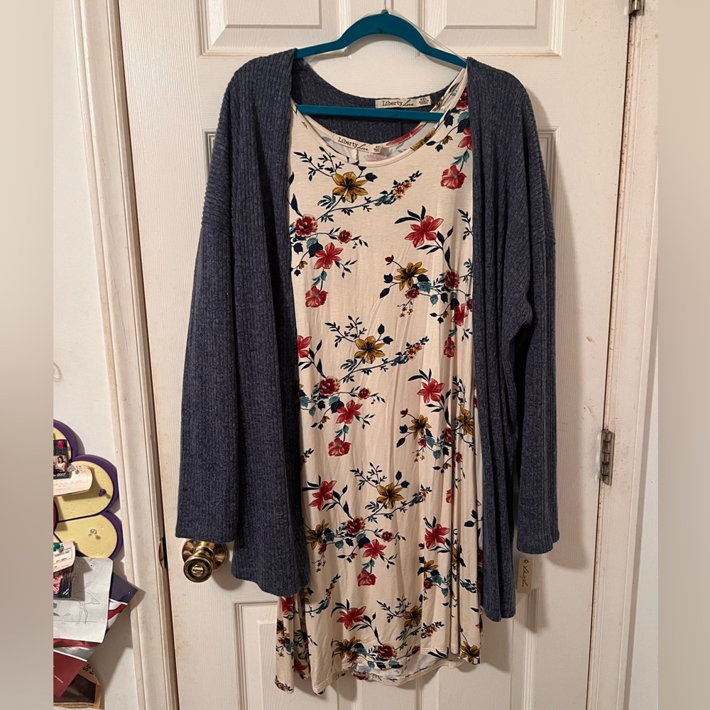 Floral T-shirt dress with sweater